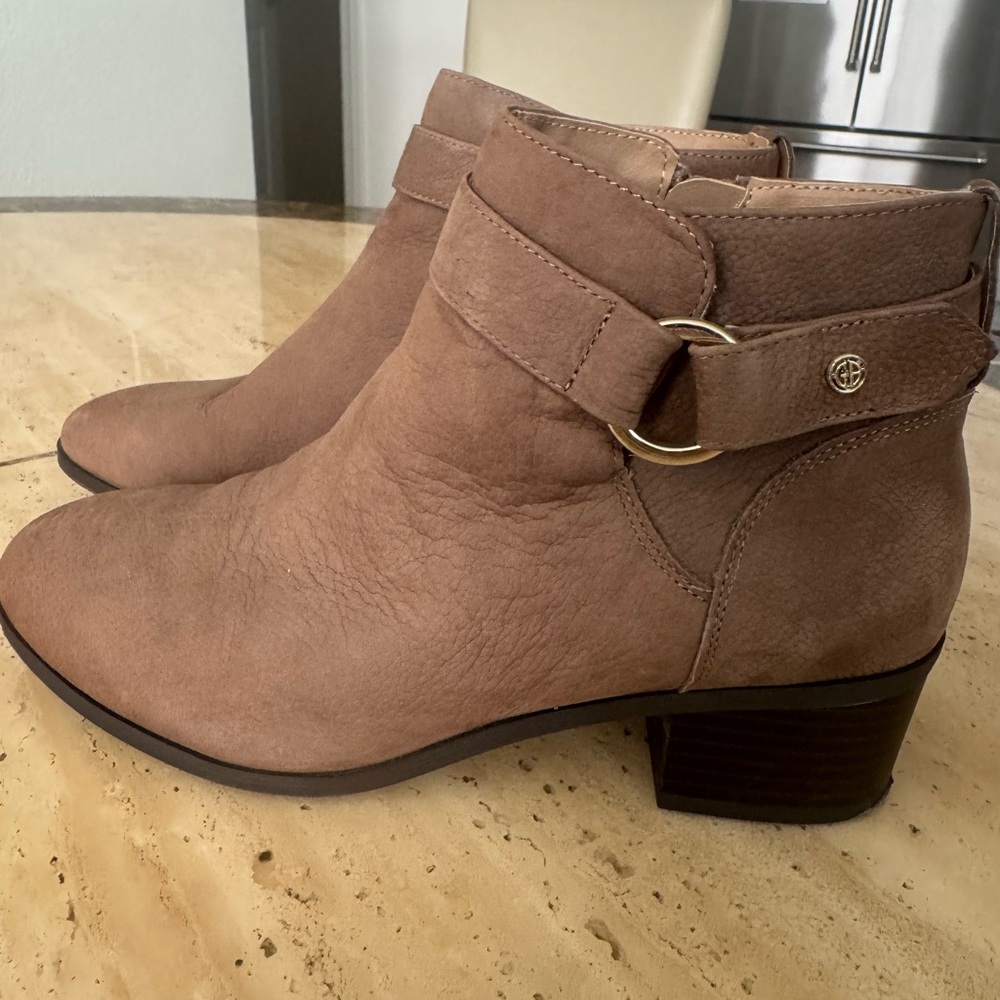 Giani Bernini Brown Heeled Boots